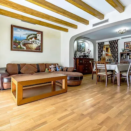 Townhouse Golf 38sbl6 بيت ضيافة